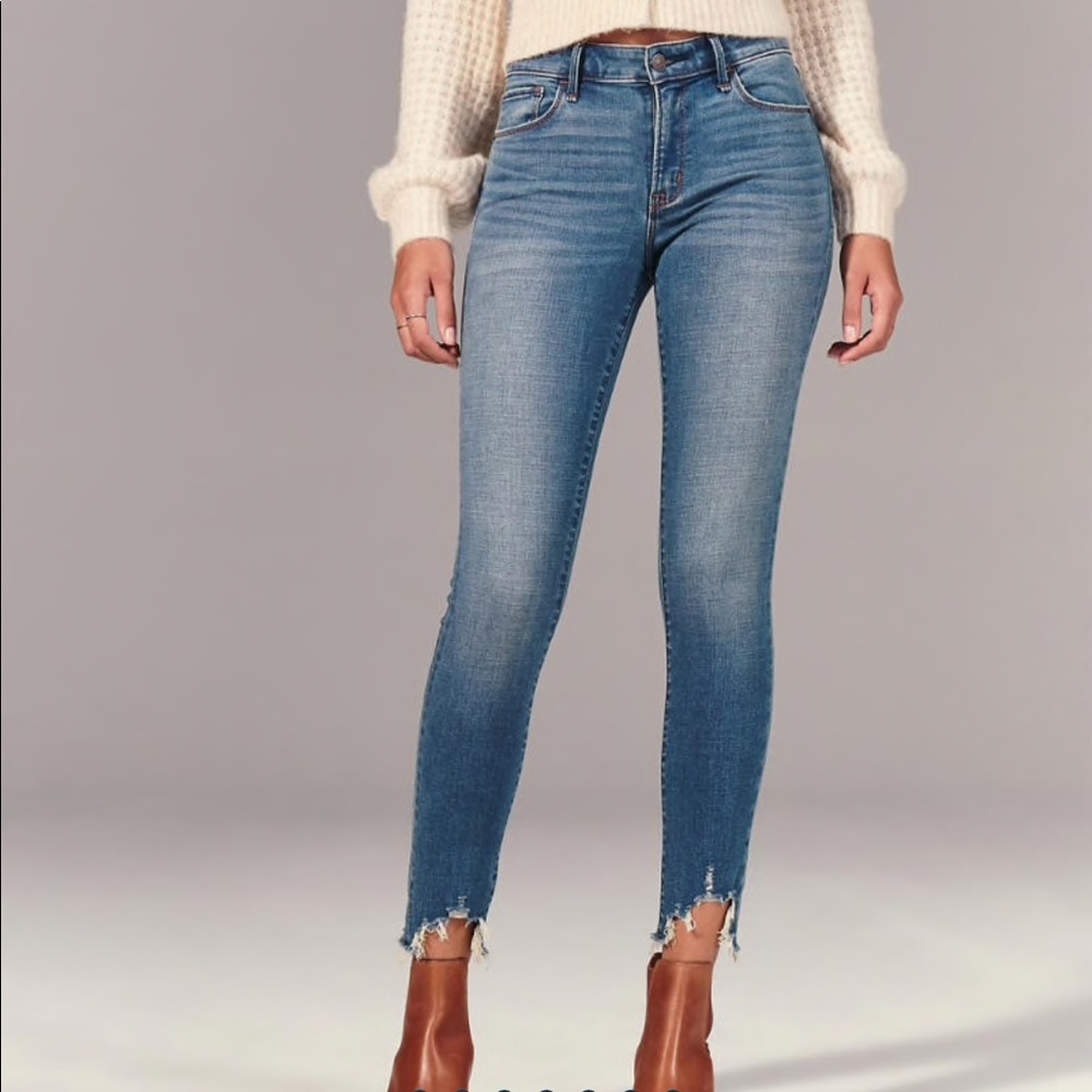 Abercrombie & Fitch skinny ankle jean
